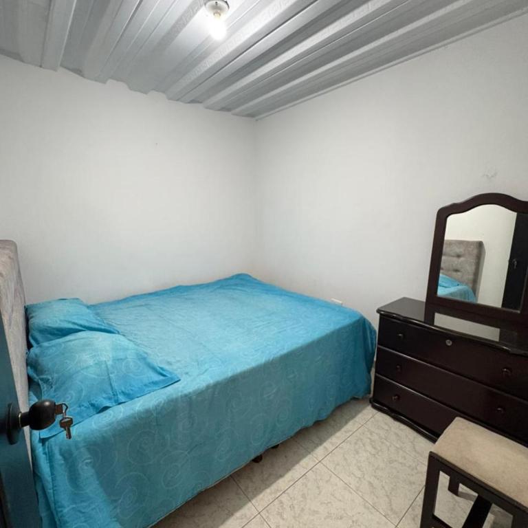 Como en casa - Two-Bedroom House - 8