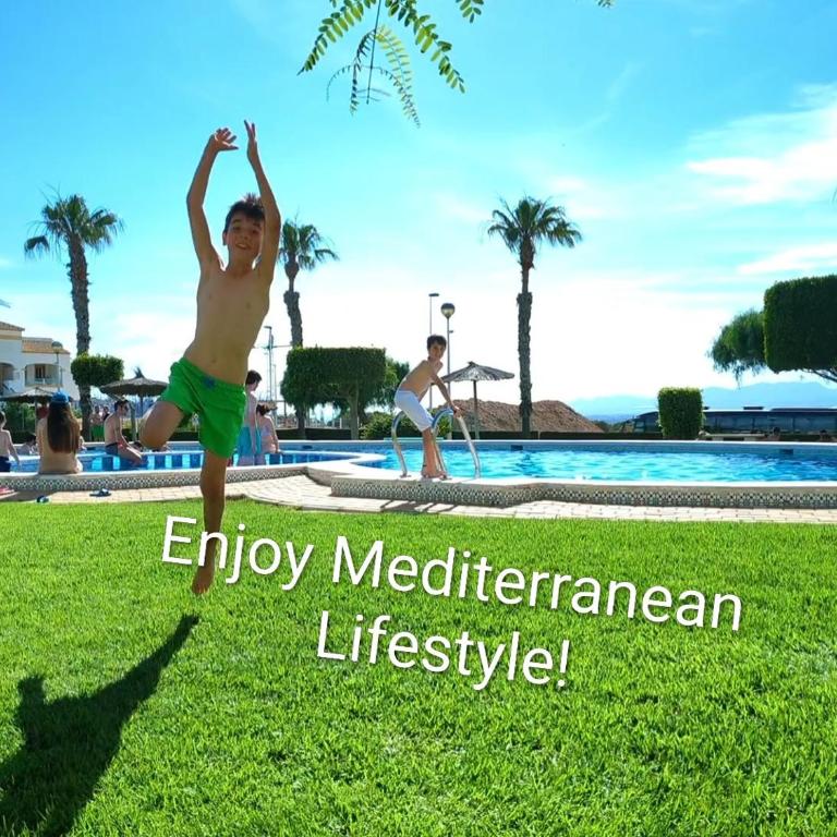 Mediterranean Chill House BBQ & Pools - Two-Bedroom Apartment - 6