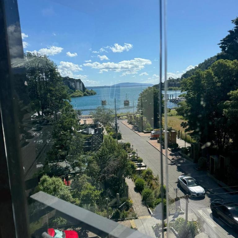 Apartment in Pucón with views of the lake and the volcano - Apartamento de 3 dormitorios - 11