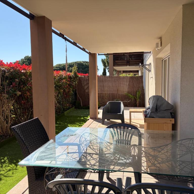 Appartement 65m2 avec Piscine et Rez de jardin 80m2 - Apartment mit 2 Schlafzimmern - 9