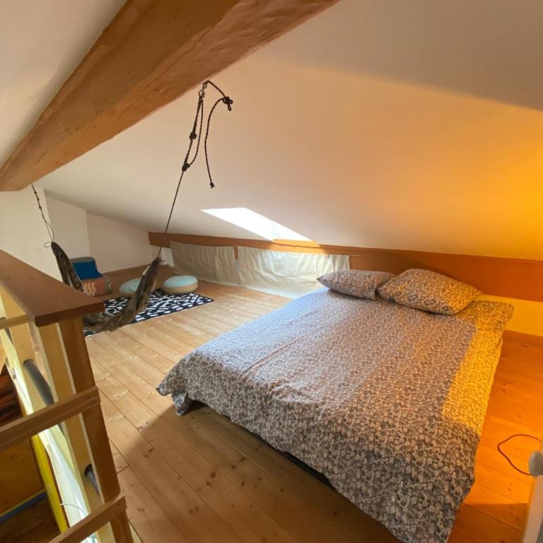 Bright T4 in central Grenoble - Mountain view - Three-Bedroom Apartment - 8