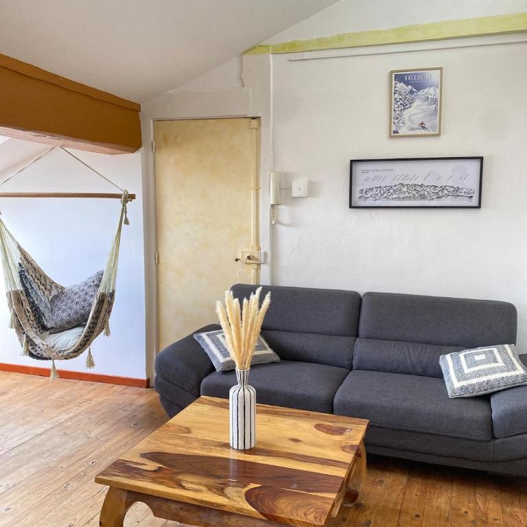 Bright T4 in central Grenoble - Mountain view - Three-Bedroom Apartment - 24