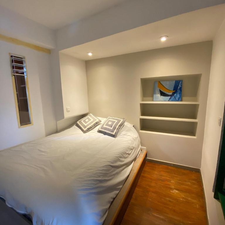 Bright T4 in central Grenoble - Mountain view - Three-Bedroom Apartment - 33