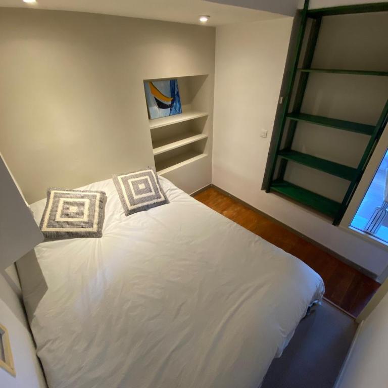 Bright T4 in central Grenoble - Mountain view - Three-Bedroom Apartment - 41