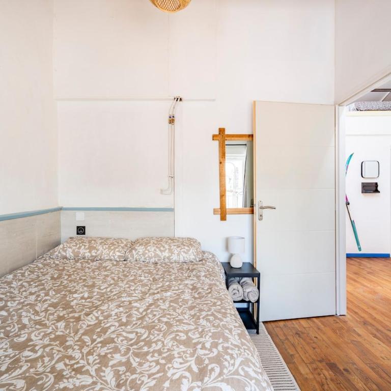 Bright T4 in central Grenoble - Mountain view - Three-Bedroom Apartment - 45