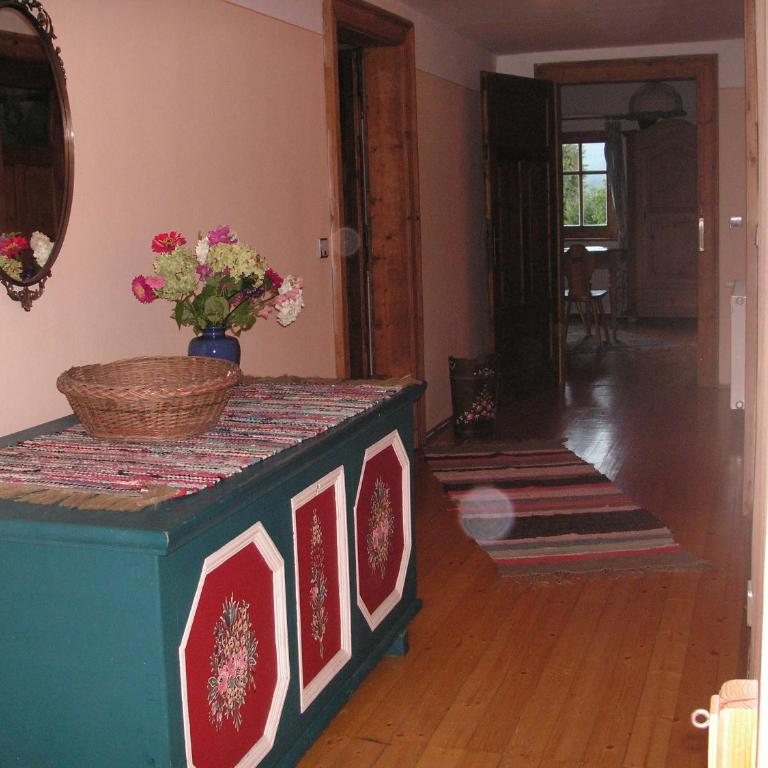Villa am Faaker See mit Privatstrand und Ruderboot - Apartment mit 3 Schlafzimmern und Seeblick - 10