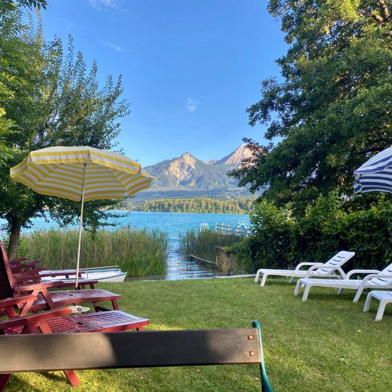 Villa am Faaker See mit Privatstrand und Ruderboot - Apartment mit 3 Schlafzimmern und Seeblick - 2