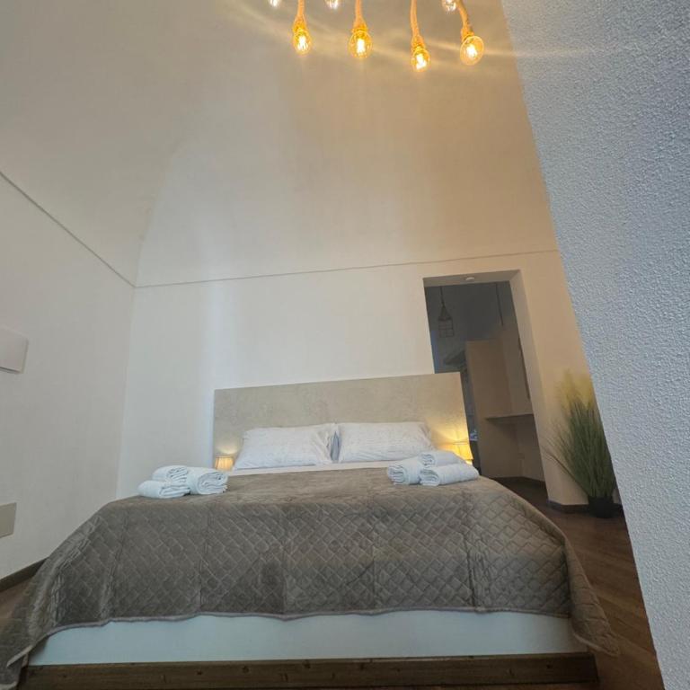 Bella Gallery Terrasini - Doppelzimmer mit Gartenblick - 10