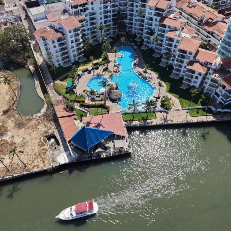 Vamar Vallarta - Two-Bedroom Apartment - 3