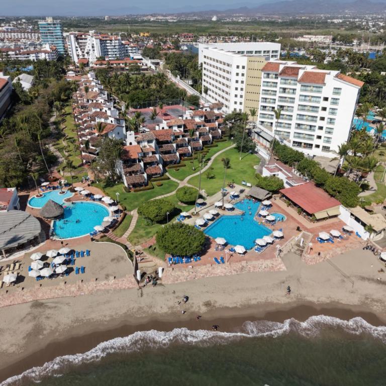 Vamar Vallarta - Two-Bedroom Apartment - 4