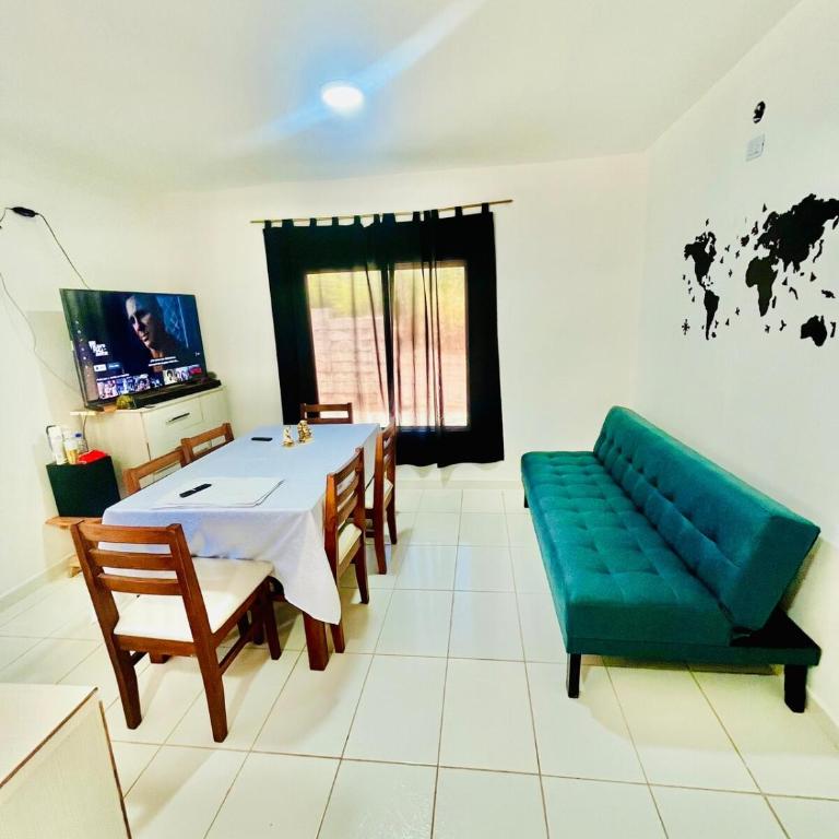 alojamiento el balcón azul Fiambalá departamento 2 - Two-Bedroom Apartment - 1