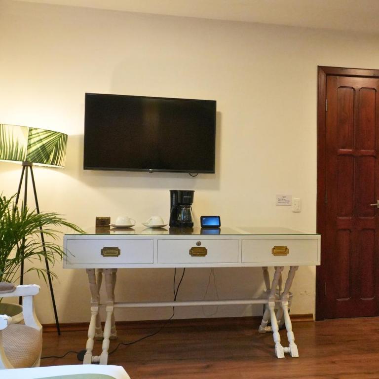 593 Hotel Boutique Baños - Deluxe King Room - 4