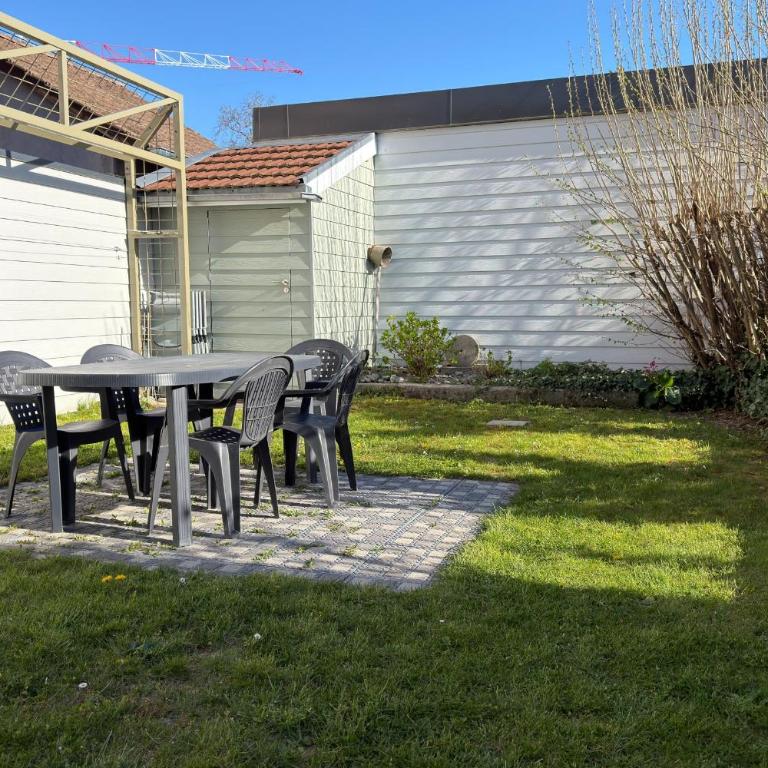 Maison avec jardin 4 pers Proche lac Léman & centre - Maison 2 Chambres - 30