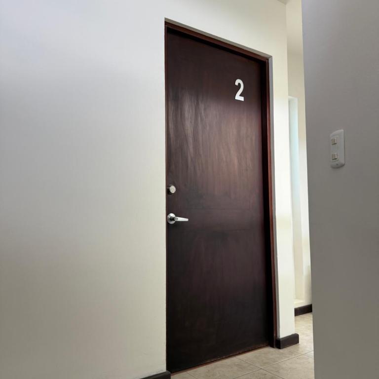 Casa Iris - Double Room with Private Bathroom - 14