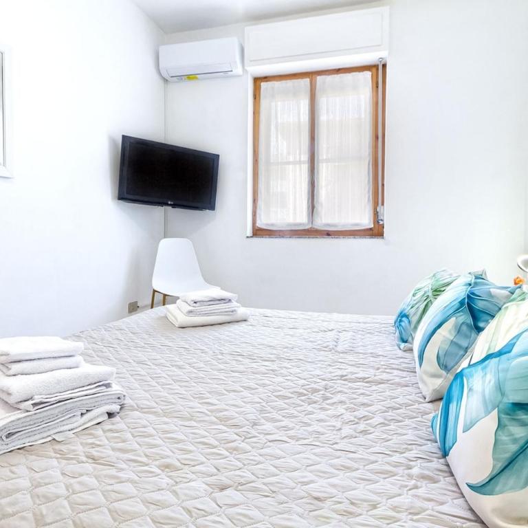 NURAS - MaMi Home 5min from the beach - Three-Bedroom Deluxe Apartment - 28