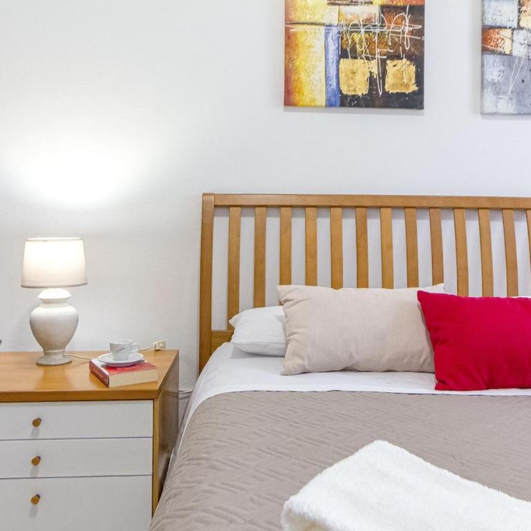 NURAS - MaMi Home 5min from the beach - Three-Bedroom Deluxe Apartment - 19