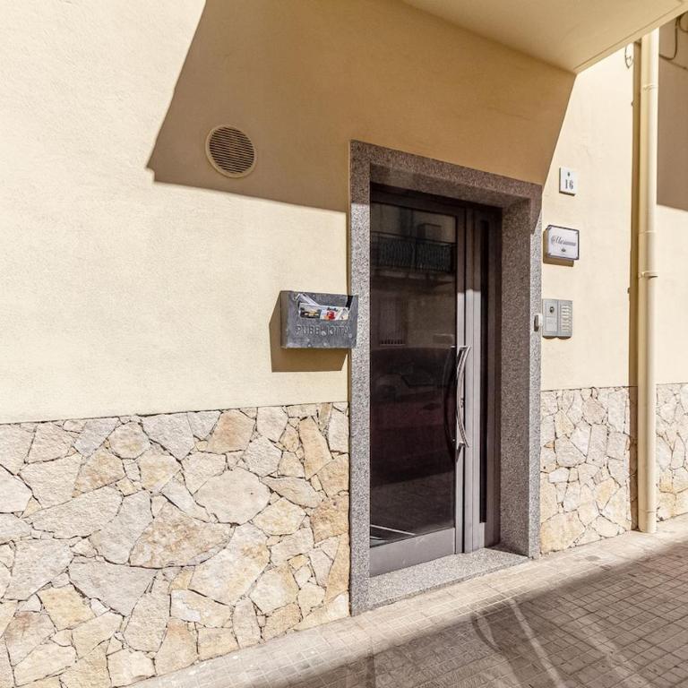 NURAS - MaMi Home 5min from the beach - Three-Bedroom Deluxe Apartment - 44