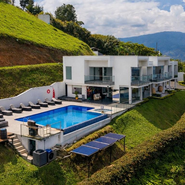 Glass Mansion Breathtaking 180 Panoramic View - Villa - 4