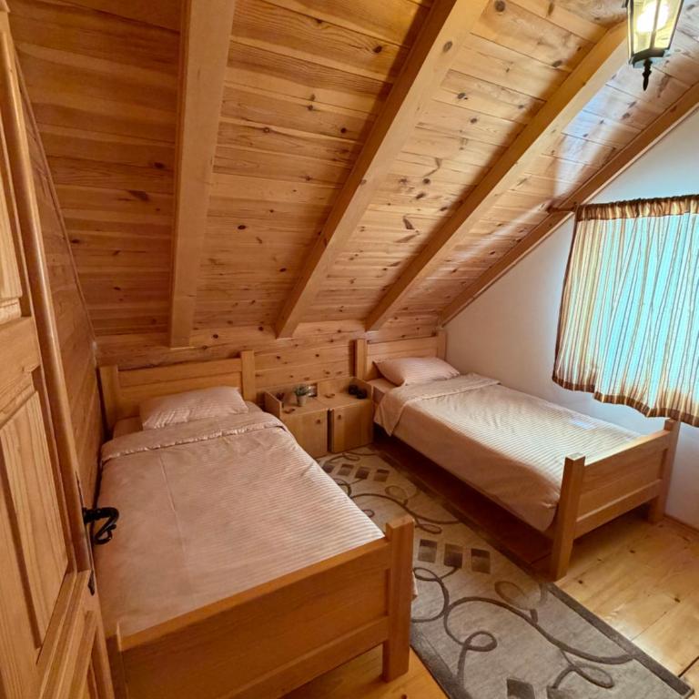 Vacation Home Andjelic - Three-Bedroom House - 13