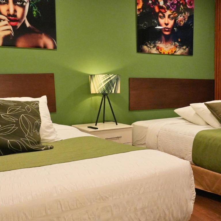 593 Hotel Boutique Baños - Deluxe Triple Room - 3