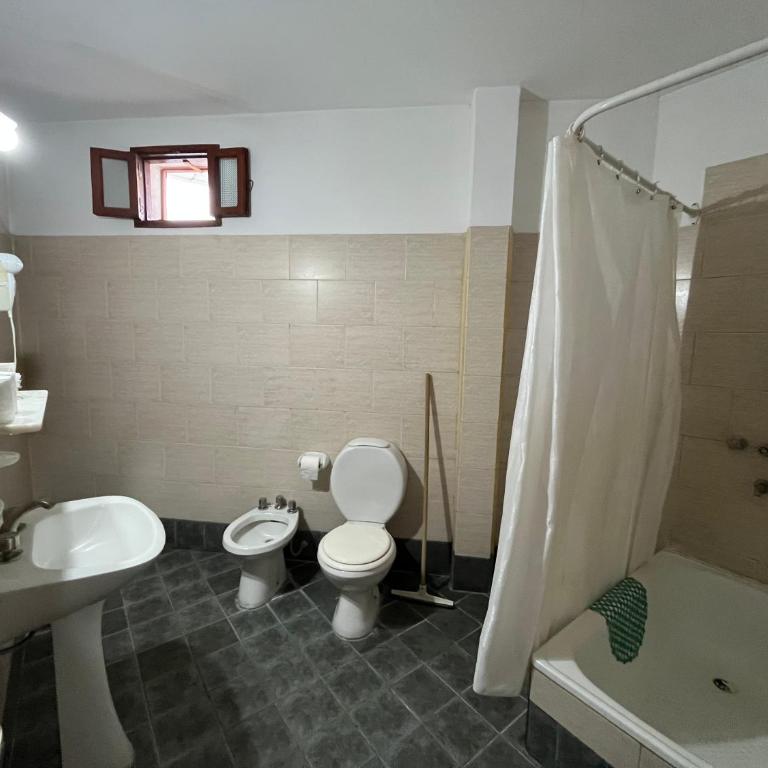 HS House - Habitación Triple con baño privado - 8