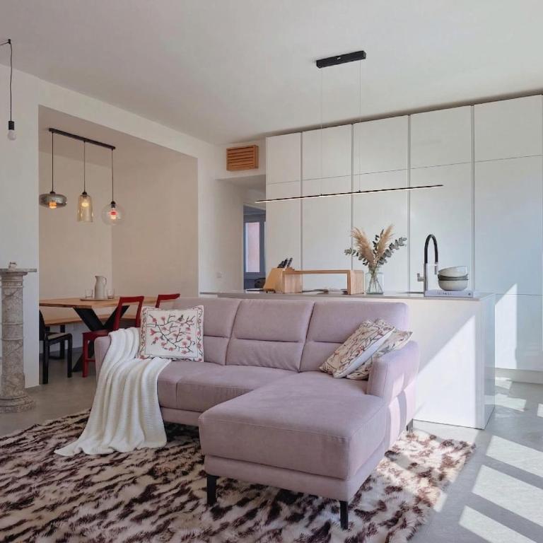 Homeby - The clover - Appartamento - 1
