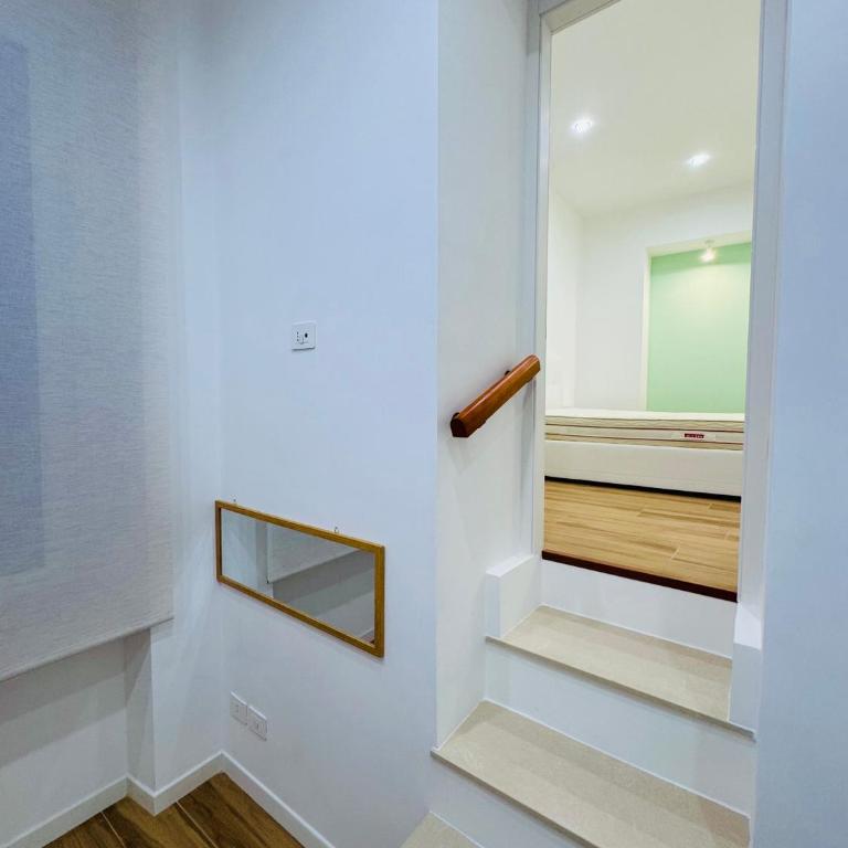 Capriview SuiteNapoli - Vista su Capri - Appartamento con 3 Camere da Letto e Vista Mare - 26