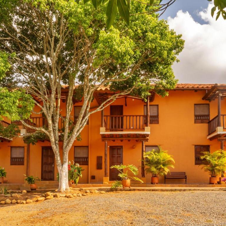 HotelQuintaMaria - Suite con balcón - 1