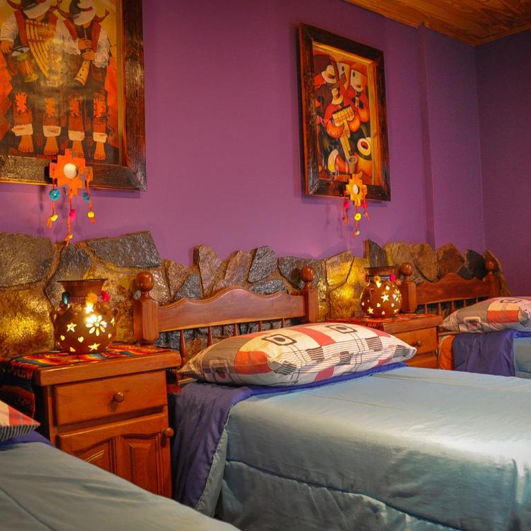 Hostel Copacabana La Quiaca - Triple Room with Shared Bathroom - 2