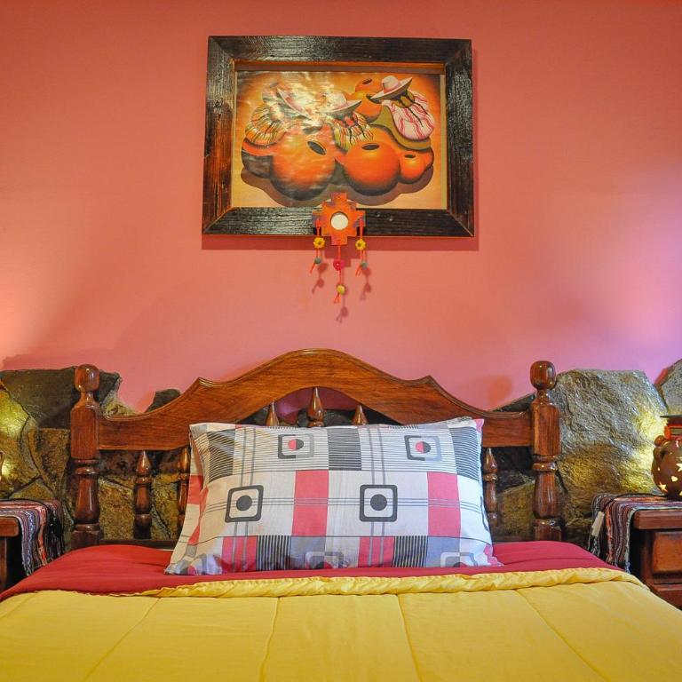 Hostel Copacabana La Quiaca - Double Room with Shared Bathroom - 4