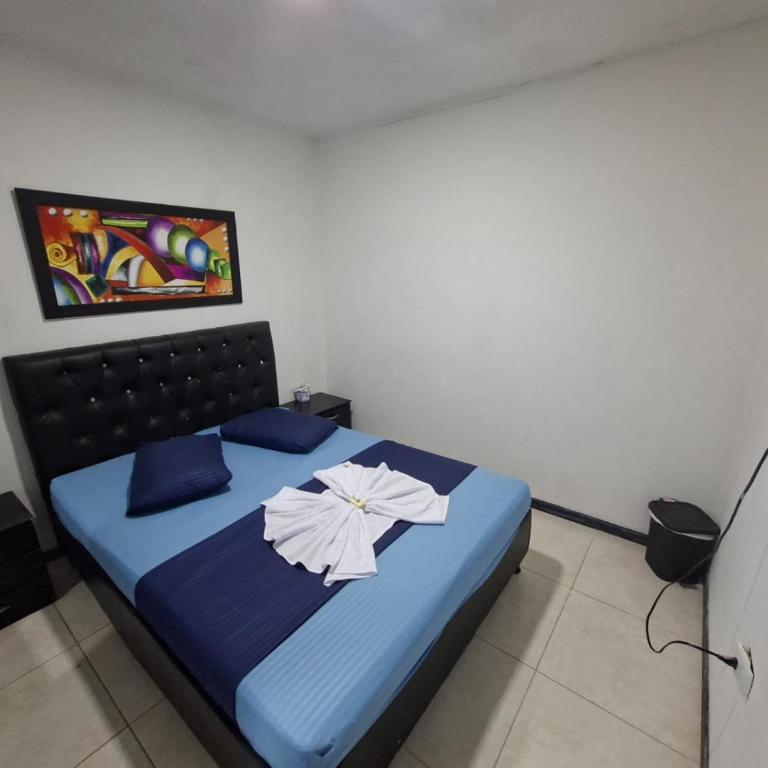 Hospedaje Luna Dorada - Habitación Doble - 1