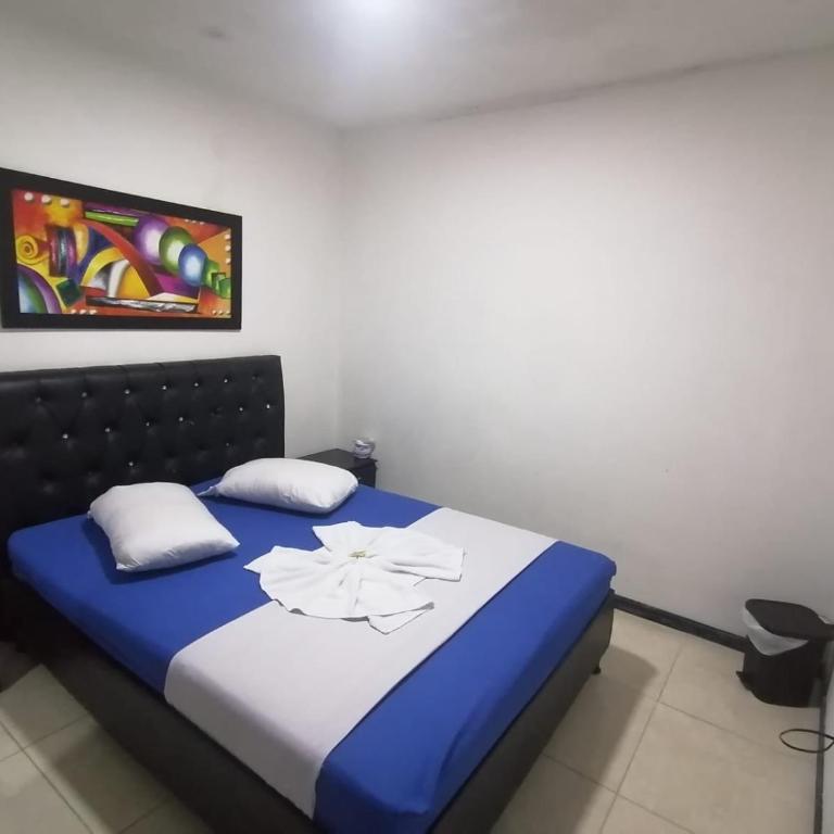 Hospedaje Luna Dorada - Habitación Doble - 3