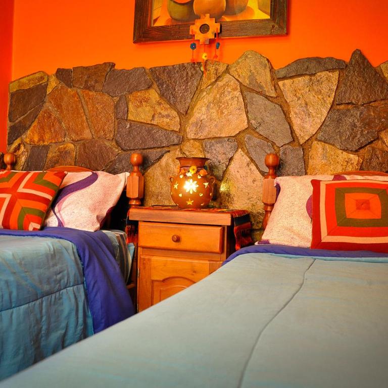 Hostel Copacabana La Quiaca - Habitación Doble Estándar - 2 camas - 4