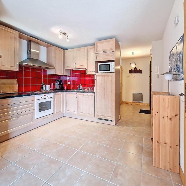 Grand duplex proche Super Châtel - FR-1-693-129 - Apartment - 4