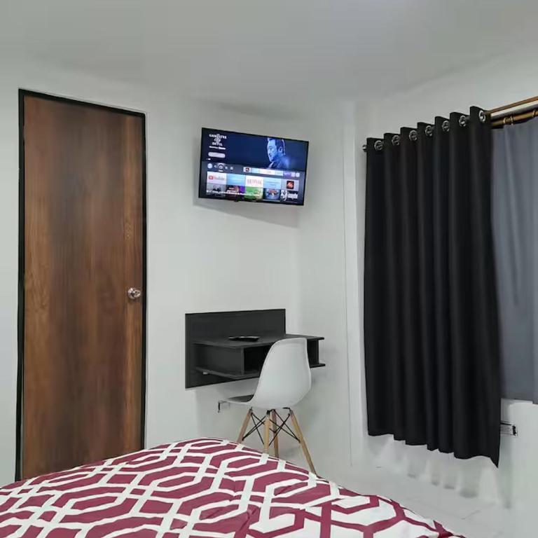 Hotel Chemy - Double Room with Private Bathroom - 2