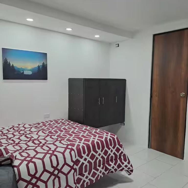 Hotel Chemy - Double Room with Private Bathroom - 3