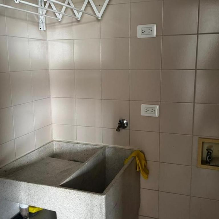 Loft en Lombardia a pasos de la Circunvalar - Apartamento de 1 dormitorio - 21