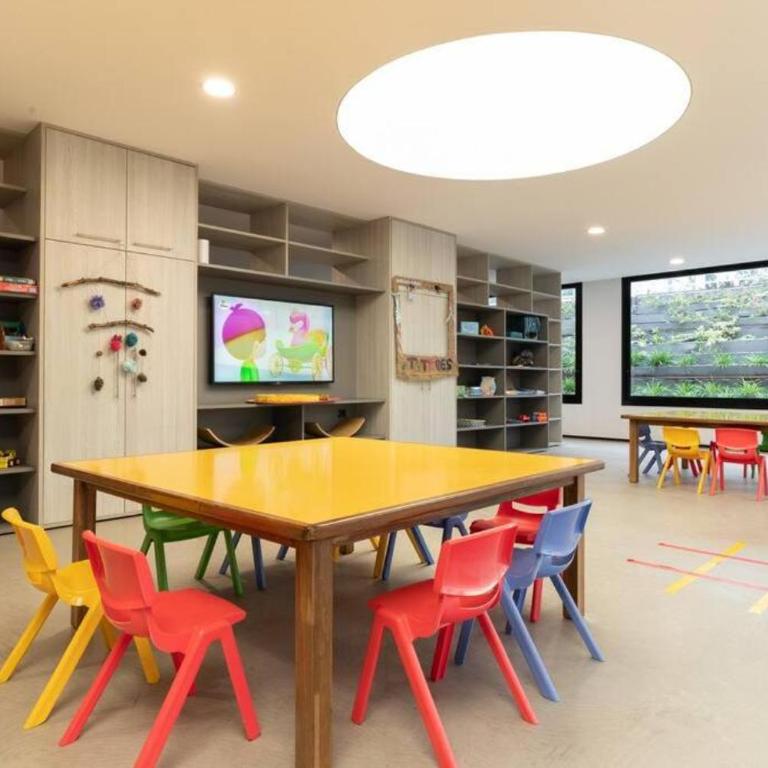 Departamento en complejo Roosevelt Center - Apartment - 23