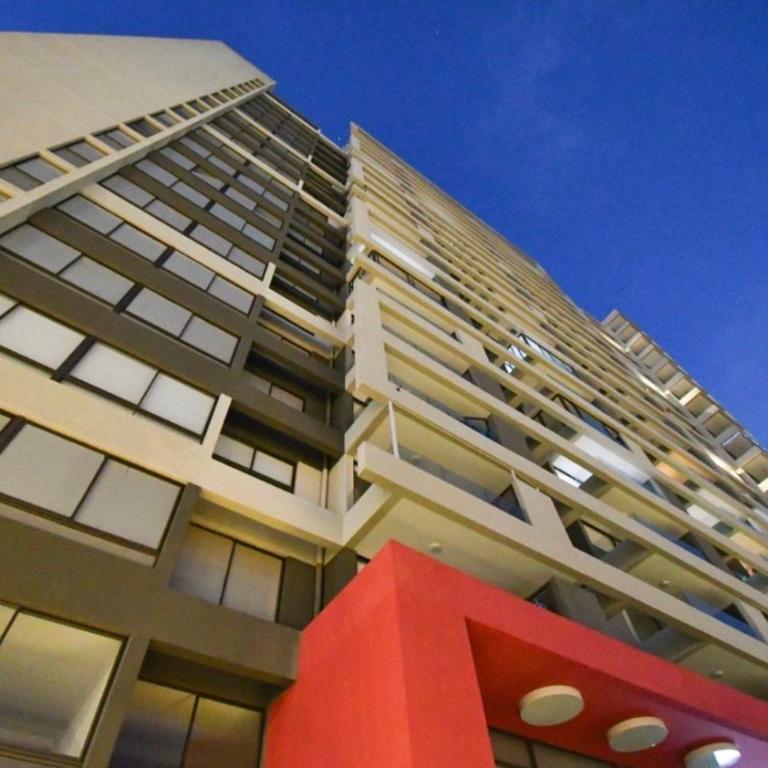 Moderno Depto Psicina, gym y parking - Apartamento de 2 dormitorios - 2