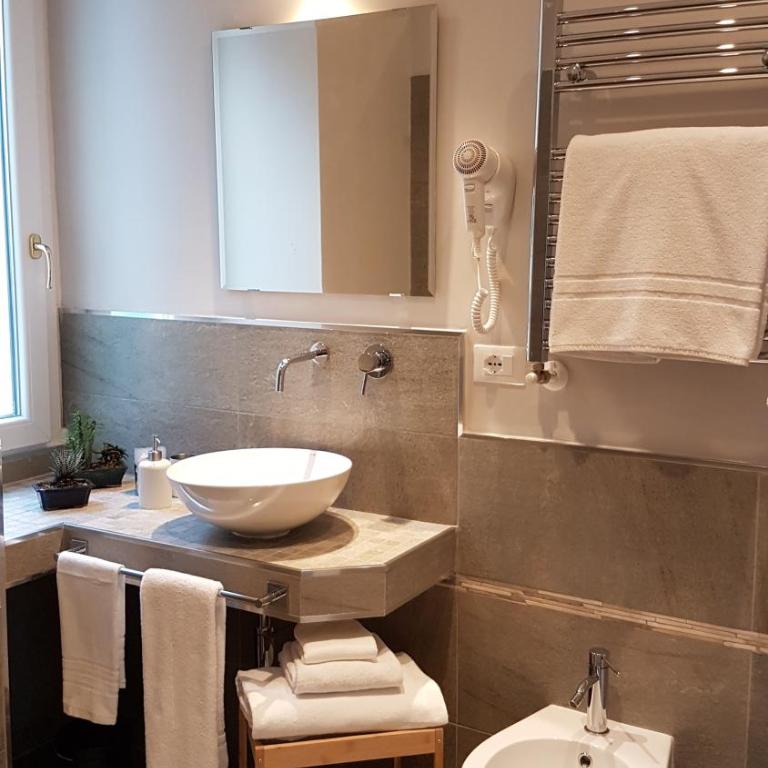 Roman Suite Guest House - Camera Deluxe - 3