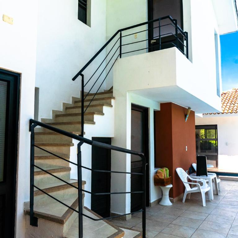 Piscina privada exclusiva pregunta servicio de apoyo doméstico - Casa - 27