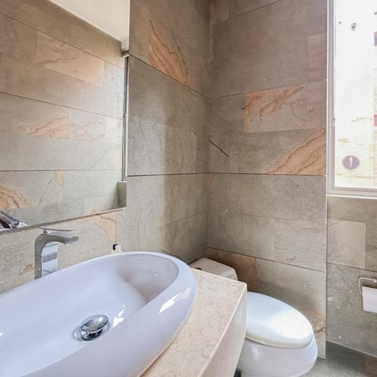Virrey Luxury Condo 2BR & Jacuzzi - Apartamento de 2 dormitorios - 32