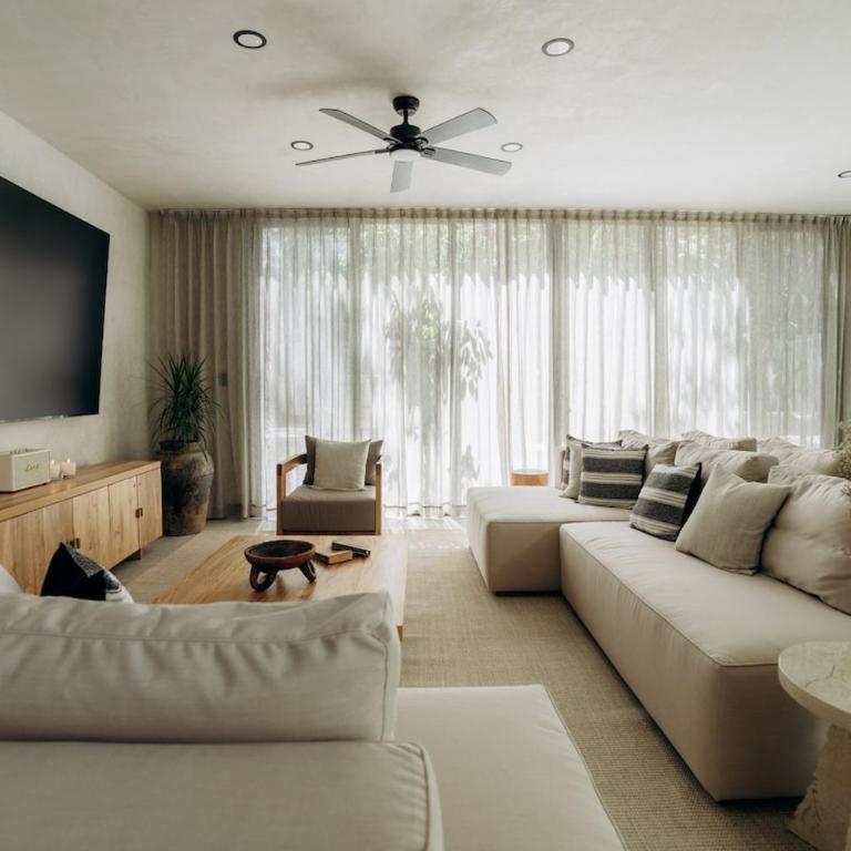Villa Aion Amazing 5 bdr 3 Pools and Roof - Villa - 64