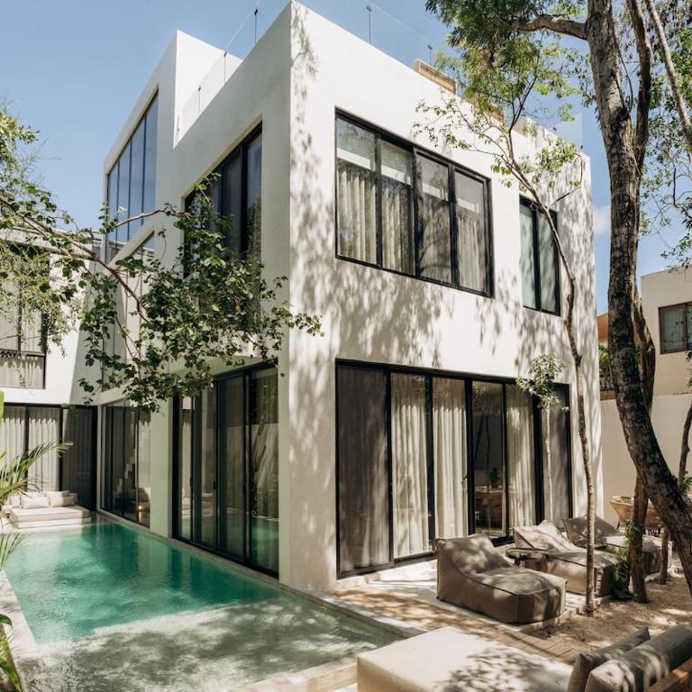 Villa Aion Amazing 5 bdr 3 Pools and Roof - Villa - 77