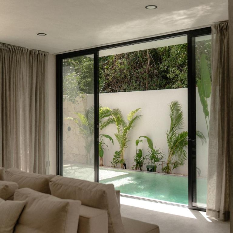 Villa Aion Amazing 5 bdr 3 Pools and Roof - Villa - 90