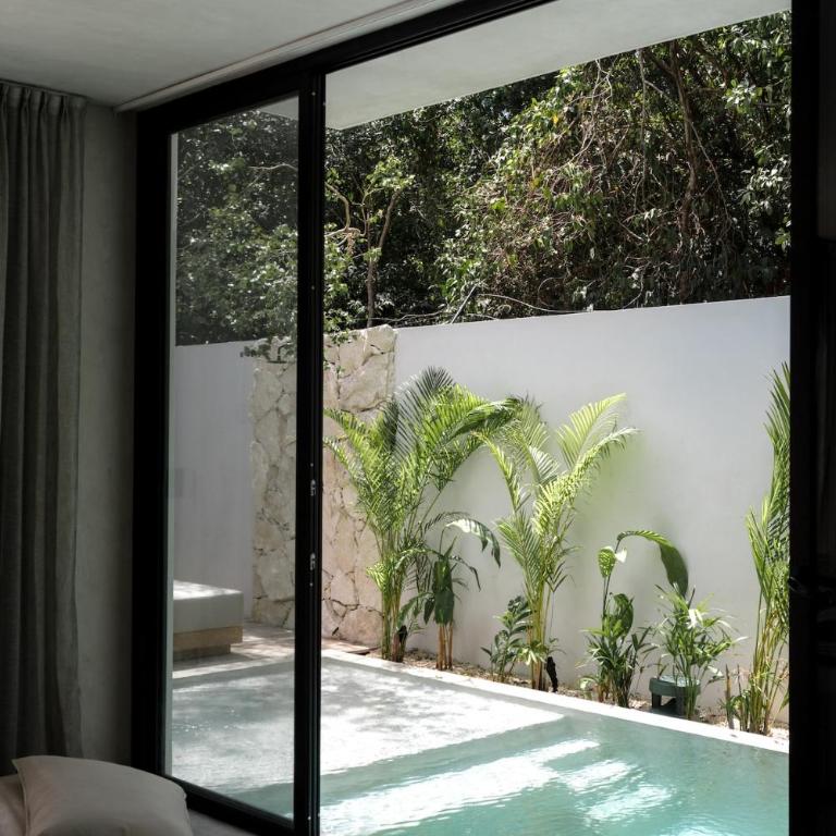 Villa Aion Amazing 5 bdr 3 Pools and Roof - Villa - 92