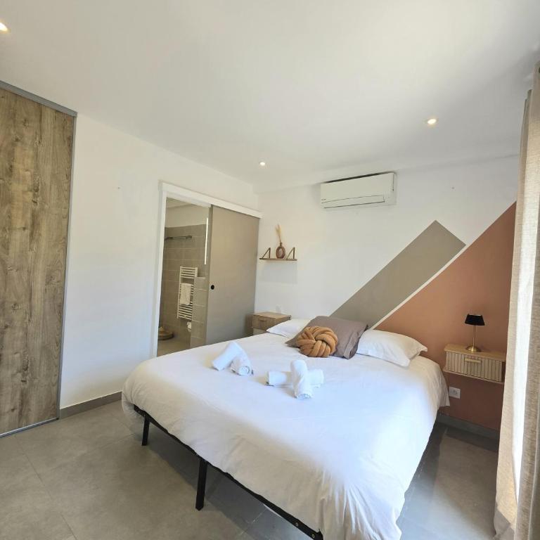 Villa avec piscine proche Palombaggia - Villa mit 2 Schlafzimmern - 3