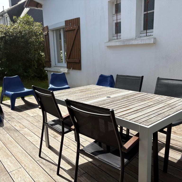 Maison de vacances Sainte Marguerite Plage à pied 4 personnes - Two-Bedroom House - 15