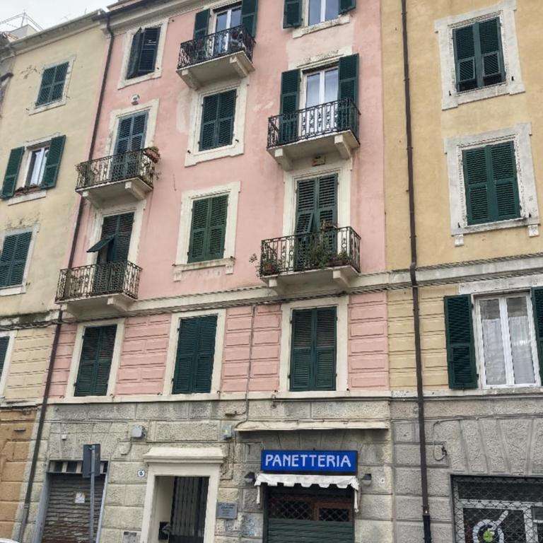Da Li Al Mar - One-Bedroom Apartment - 11