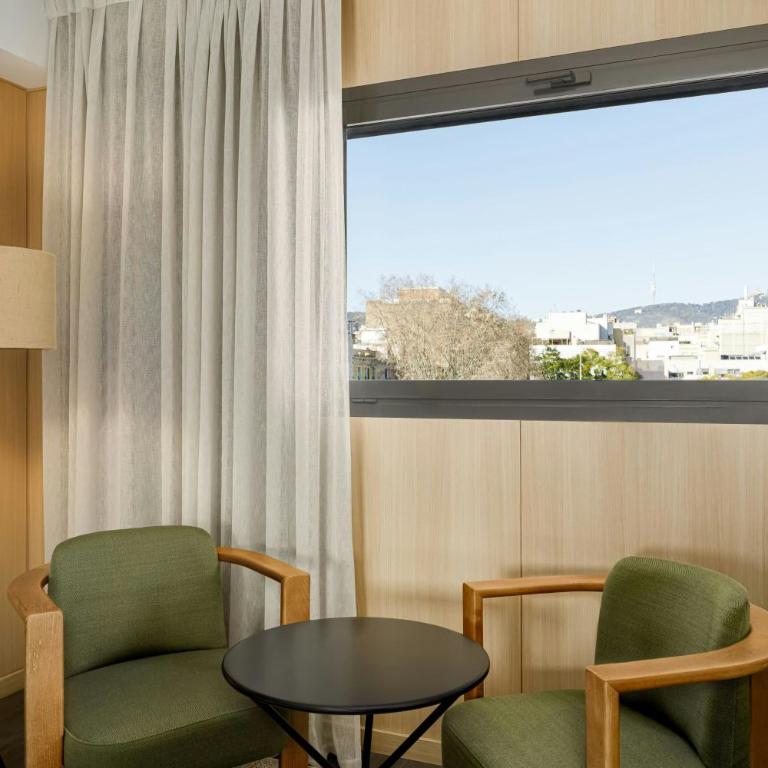AC Hotel Sants by Marriott - Standard Queen, Guest room, 1 Queen - 3